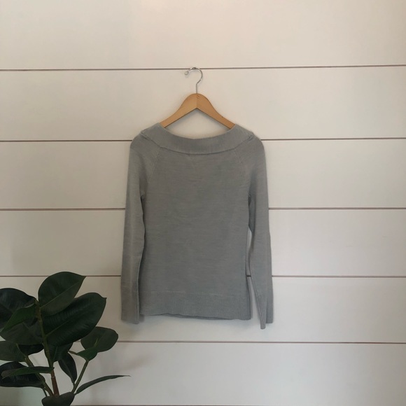 RW & CO. grey sweater - Picture 2 of 9